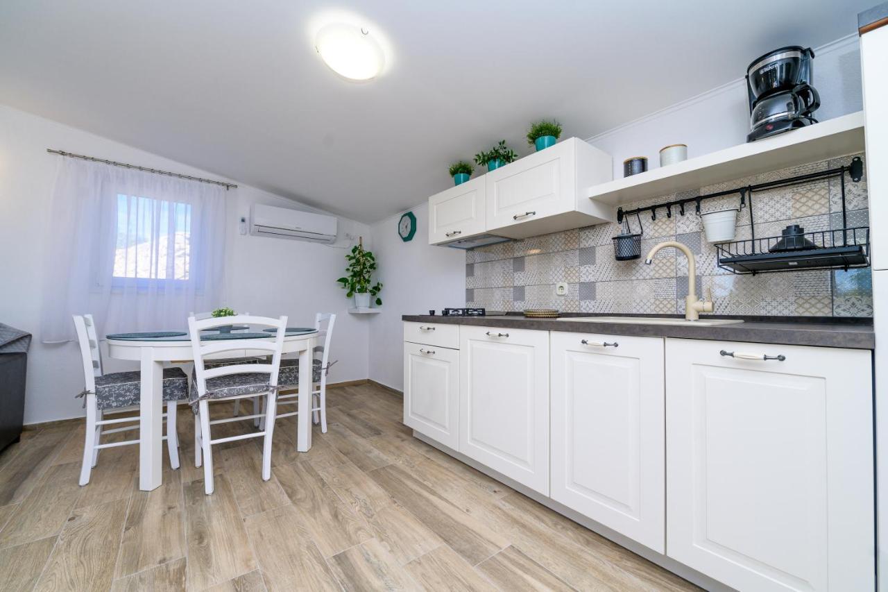 Krcina Holiday Home Cres Dış mekan fotoğraf